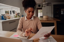 Debt Consolidation vs. Bankruptcy: How To Choose